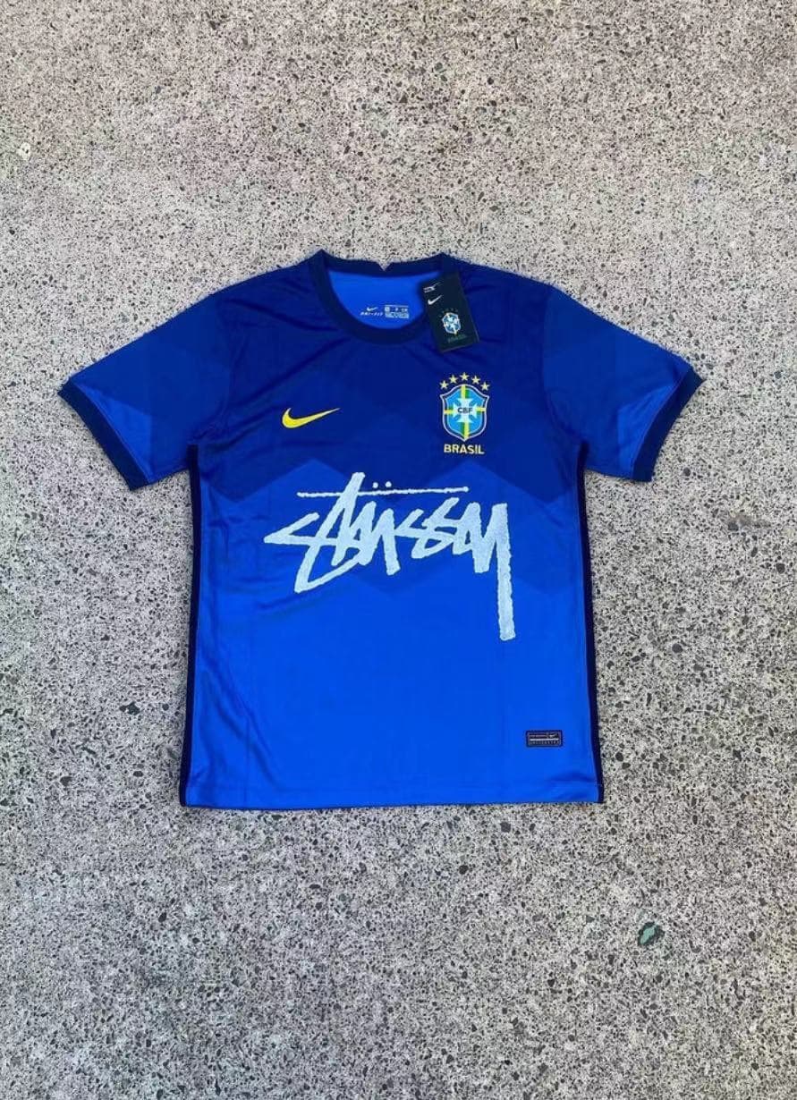 Stussy × Brésil Extérieur 2022 — vue 1
