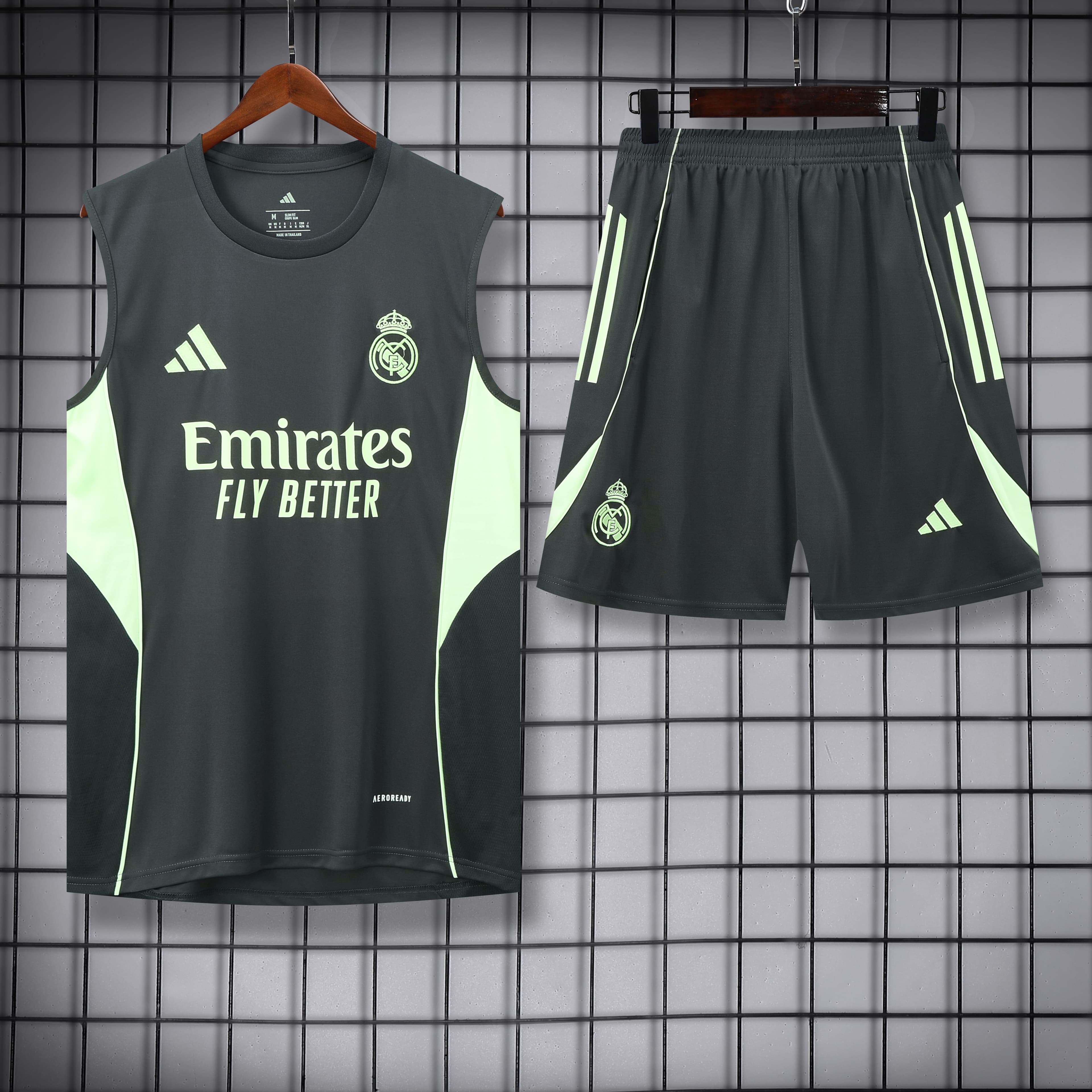 Ensemble d'Entraînement Réal Madrid 2025/2026 — Sans Manches II — vue 1
